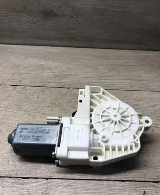 Audi A4 S4 B8 8K Front door window regulator motor 8K0959802A 10420241440 1101965575200