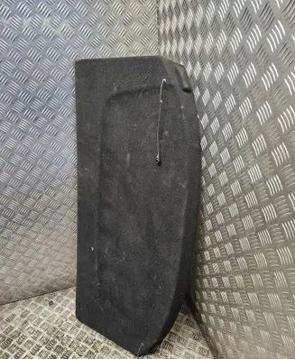 Parcel shelf