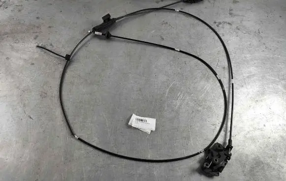 Engine bonnet/hood lock release cable