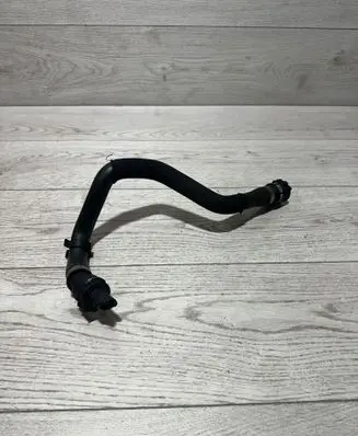 BMW X5 E53 Engine coolant pipe/hose 7789403
