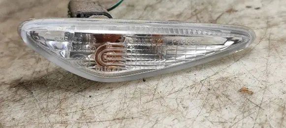 Mazda 6 Front fender indicator light P73891L