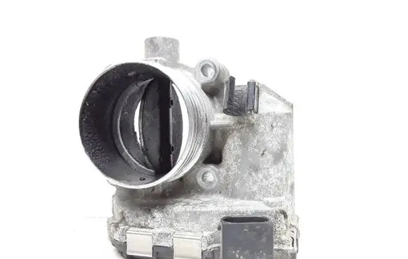 Volvo V70 Throttle valve 8692720 0281002701