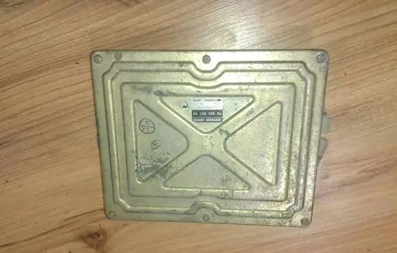 Peugeot 605 Engine control unit/module 9608383180