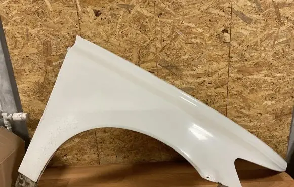 Volvo V50 Fender