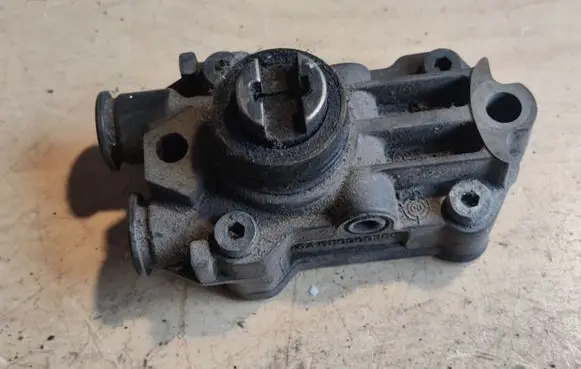 Mercedes-Benz ML W163 Fuel injection high pressure pump A6110900350