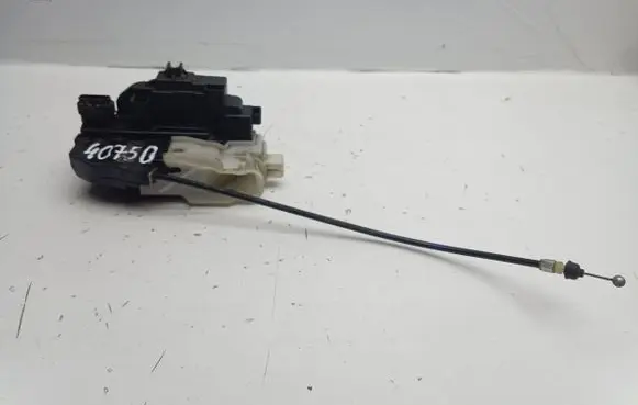 KIA Ceed Rear door lock