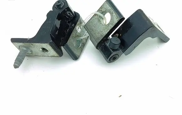 Audi A4 S4 B9 Rear door hinge set A046574