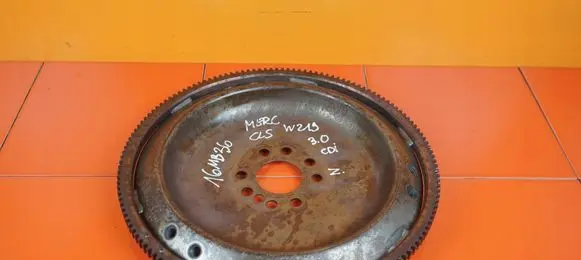 Mercedes-Benz CLS C219 Flywheel A6420300012 16MB36