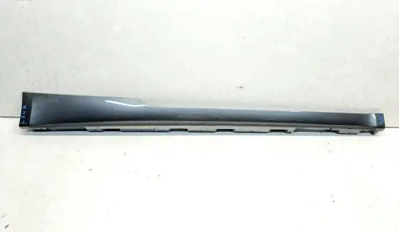 Audi A5 Side skirt front trim 8w6853860a