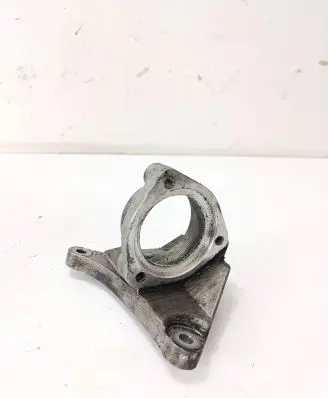 Opel Insignia A Driveshaft support bearing bracket 13219107