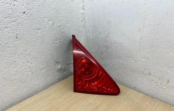 Peugeot 3008 I Tailgate rear/tail lights 26039010