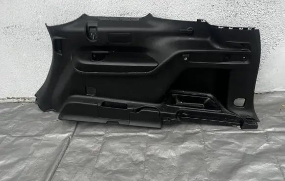 Jeep Grand Cherokee WL Trunk/boot side trim panel