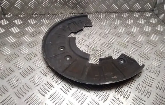 Volkswagen Touareg I Front brake disc dust cover plate 7L0615311B