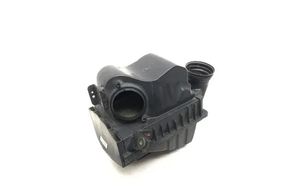Jaguar XK - XKR Air filter box 8W839F876BA