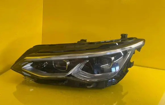 Volkswagen Golf VIII Headlight/headlamp 5H2941035F