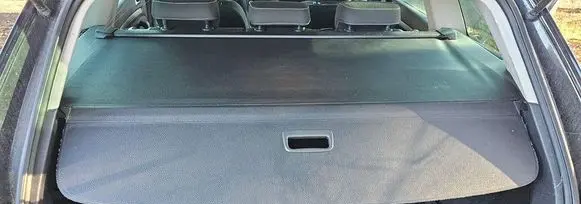 Volkswagen Golf VI Parcel shelf load cover brak