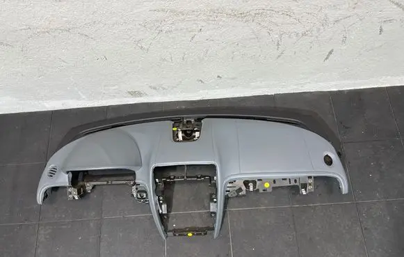 Jaguar XK - XKR Dashboard