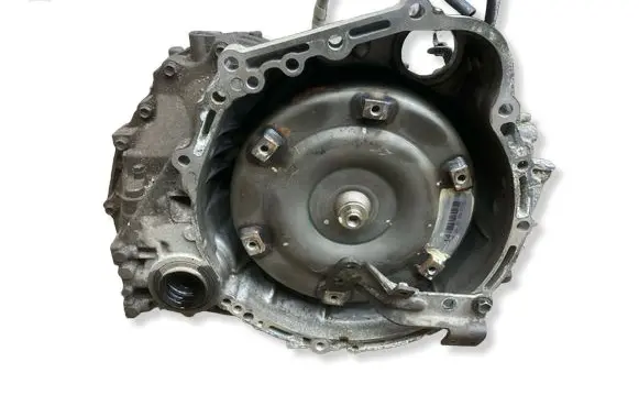 Toyota Avensis T250 Automatic gearbox U241E 305002B872