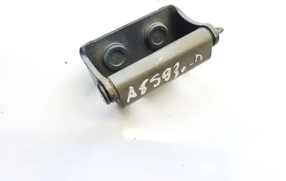 Renault Kadjar Tailgate/trunk/boot hinge