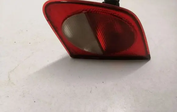 Mercedes-Benz E W210 Tailgate rear/tail lights A2108201064