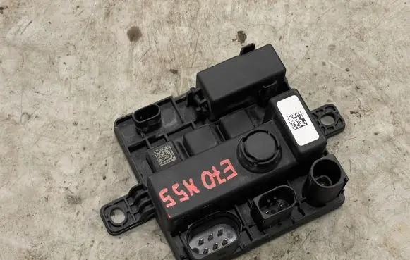 BMW X5 E70 Power management control unit 7591534 58650910