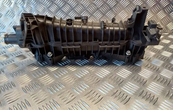 BMW 5 F10 F11 Intake manifold 108452S10 7807991 8506406