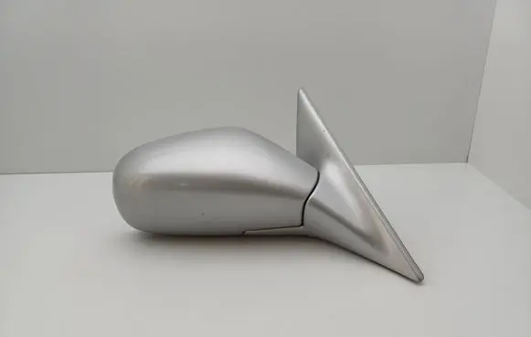 Front door electric wing mirror