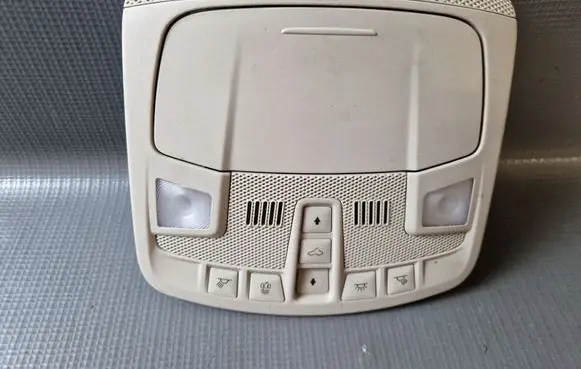 Ford Fusion II Front seat light DS73F519A58GAF3CN4 DS73F519A58 DS73F519A58GA