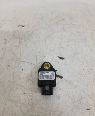 Peugeot 4007 Airbag deployment crash/impact sensor 8651A002 TBKME1181YG359