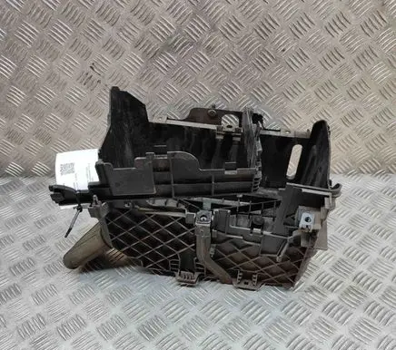 Opel Vivaro Battery box tray T06009A180