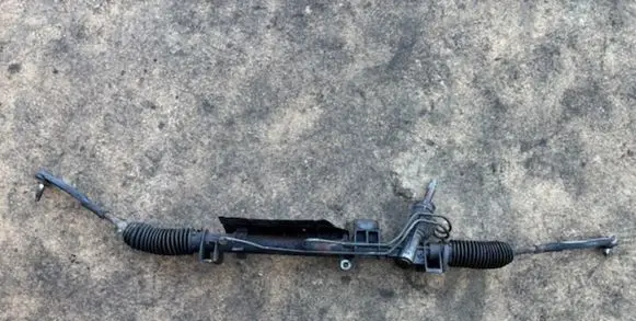 Volvo V70 Steering rack P8671243