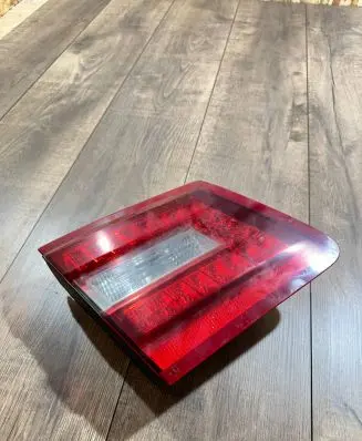 Mercedes-Benz E AMG W212 Tailgate rear/tail lights