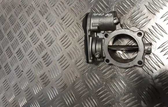 Jeep Grand Cherokee Throttle valve 15014B4036