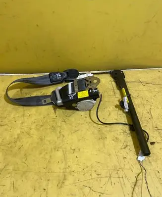 Renault Modus Front seatbelt