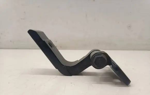 BMW 5 G30 G31 Rear door lower hinge