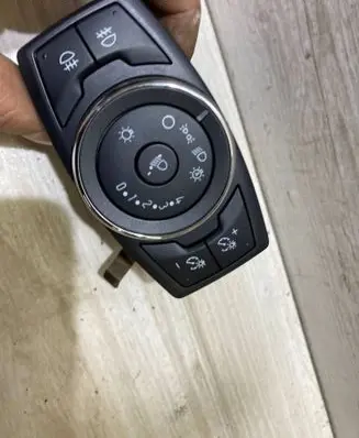 Ford Ecosport Light switch AV1T13D061AD