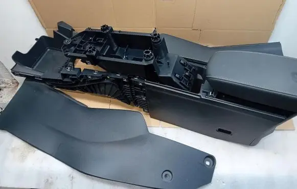 Opel Mokka B Center console