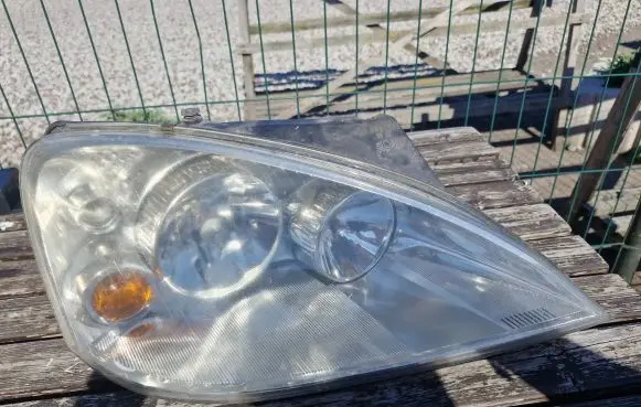 Ford Galaxy Headlight/headlamp