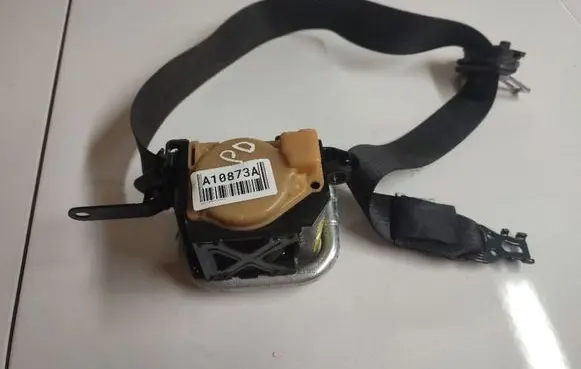 Opel Insignia A Front seatbelt 13303851