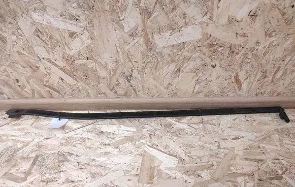 Citroen C4 I Picasso Rear door glass trim molding