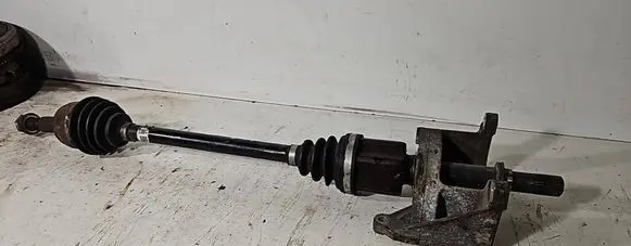Nissan Leaf I (ZE0) Front driveshaft
