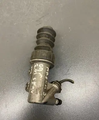 Mazda 5 Clutch slave cylinder 68038UR03