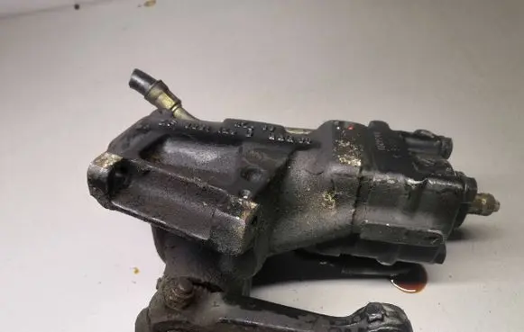 BMW 5 E34 Steering rack 8051125D