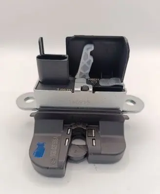 Volkswagen Golf VII Tailgate/trunk/boot lock/catch/latch 5G0827505A