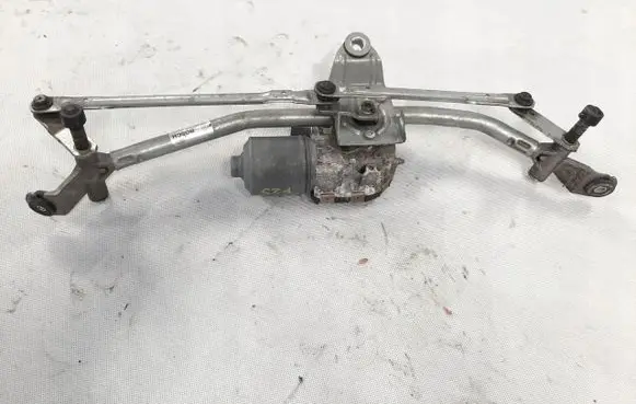 BMW X3 F25 Front wiper linkage and motor N20B20