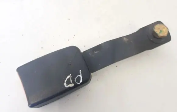Nissan Primera Front seatbelt buckle 868422f000 17031998