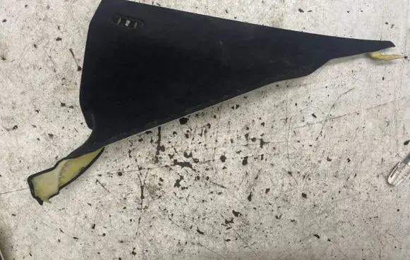 BMW 6 F12 F13 (C) pillar trim 130610905 8050848