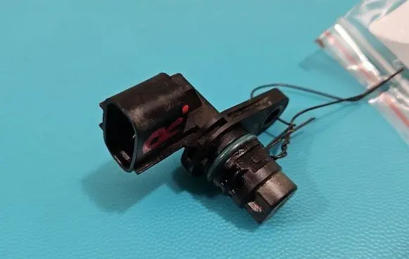 Hyundai ix35 Camshaft position sensor 39350-25010 IMPRK1431965