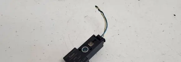 Citroen C3 Airbag deployment crash/impact sensor 1400576280 100ZCB1054839 00403339A1