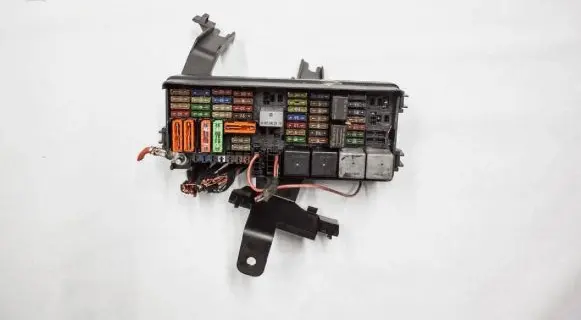 Mercedes-Benz R W251 Fuse module A1645402372